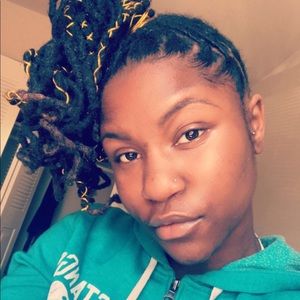 Meet your Posher, Jayde